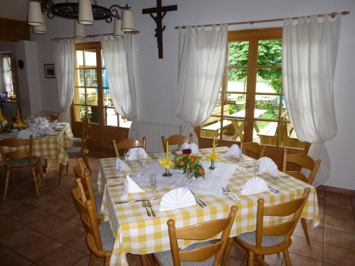 Eurasburg Landgasthof Berg מראה חיצוני תמונה