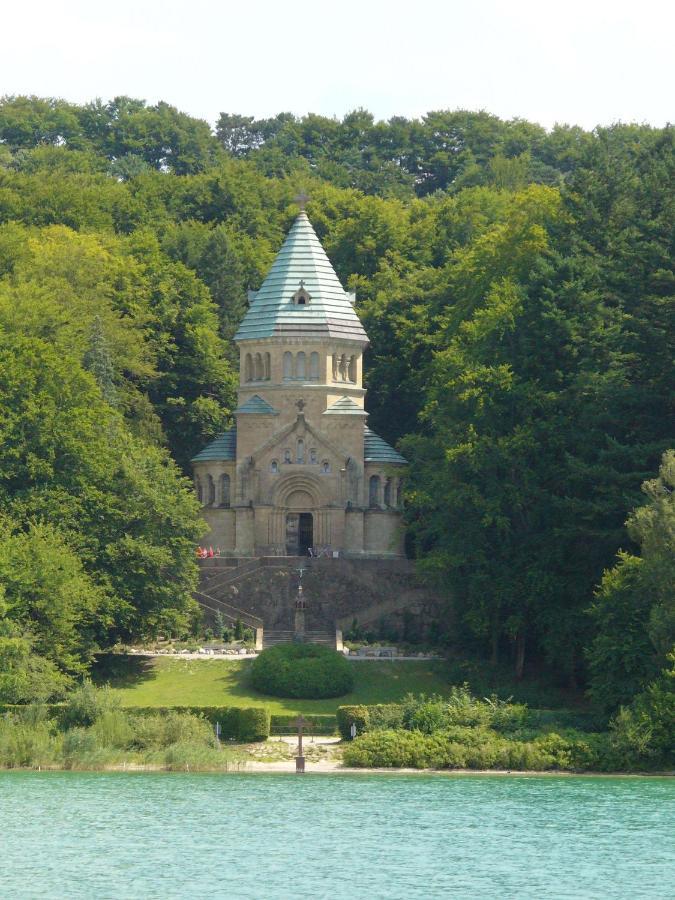 Eurasburg Landgasthof Berg מראה חיצוני תמונה
